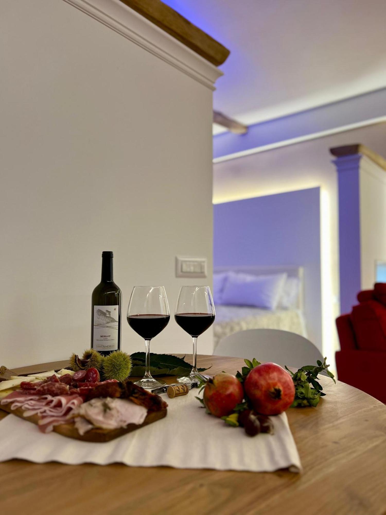 Elena'S Suite Сутрі Екстер'єр фото